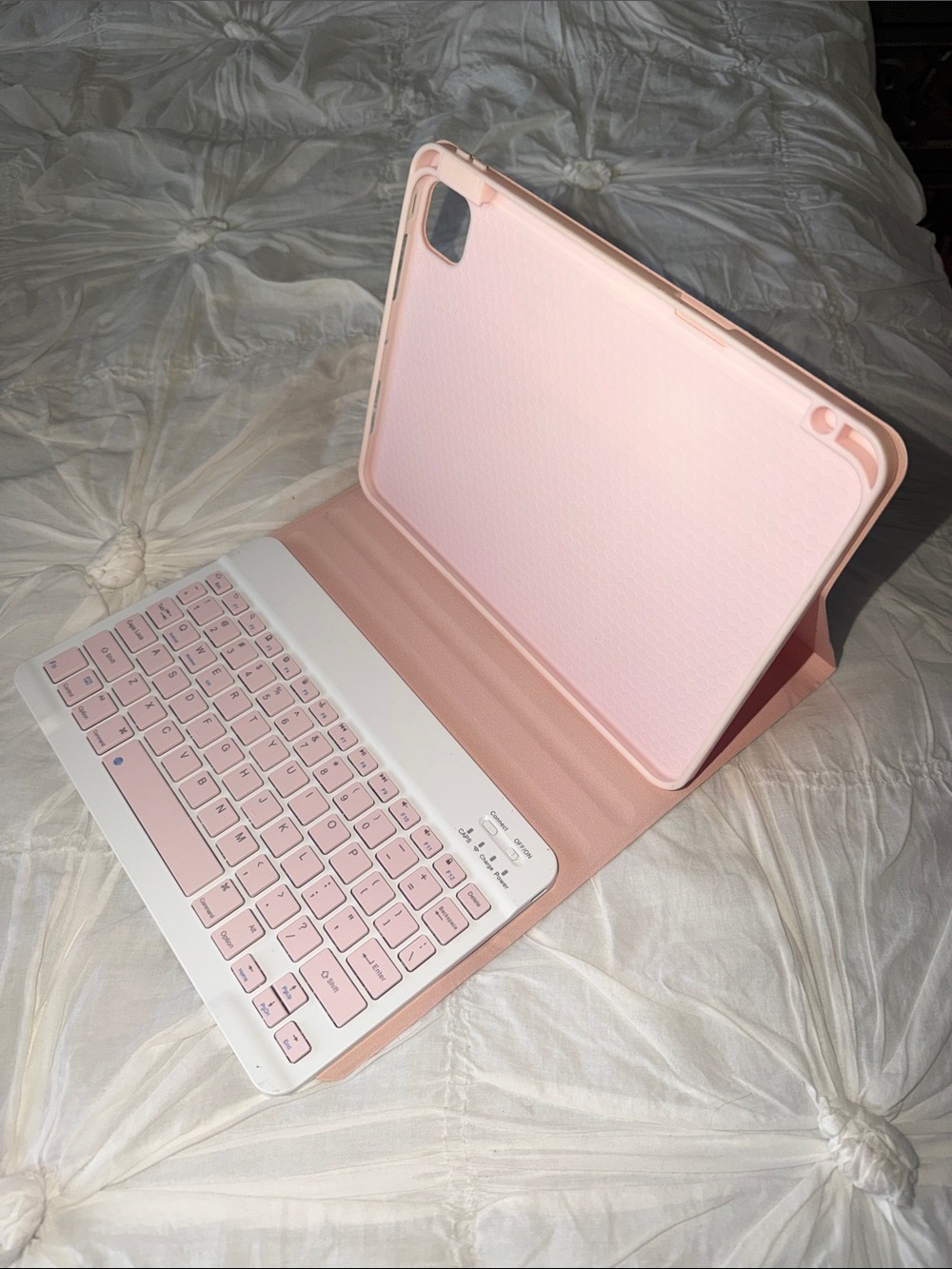 Slim Pink iPad Pro 11 inch Case with Bluetooth Keyboard